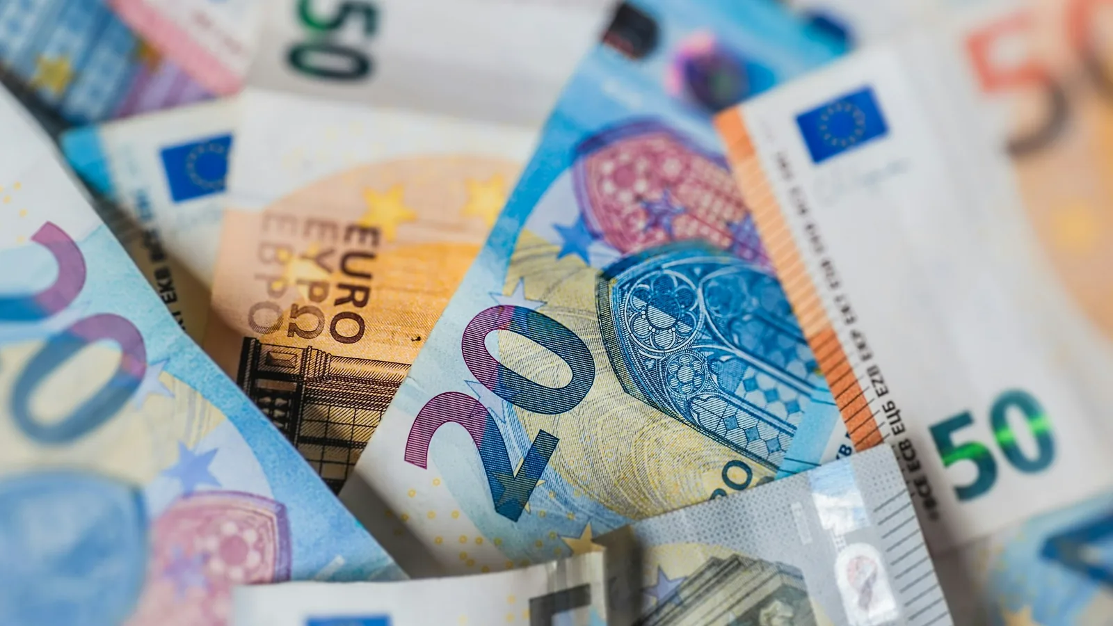 Eurobiljetten als illustratie van beschermd spaargeld via het depositogarantiestelsel