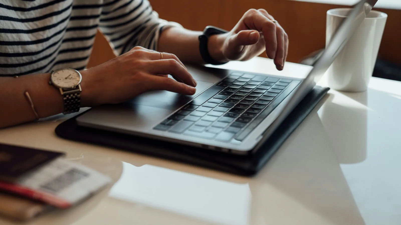 Beginnen met inzicht in je geldzaken achter de laptop